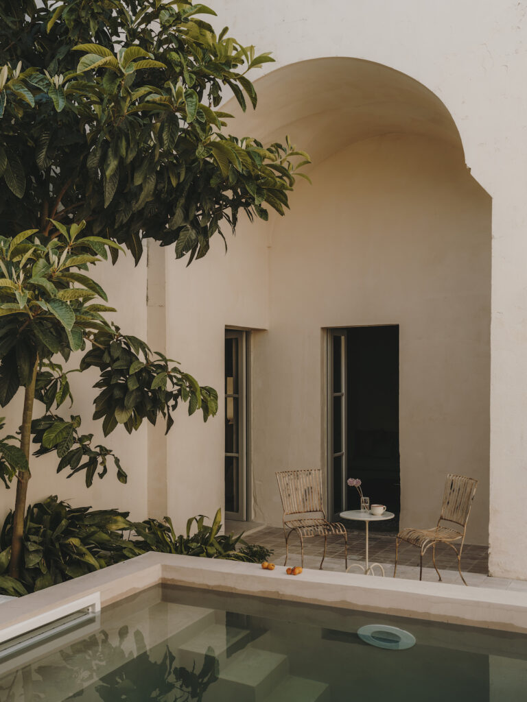 Casa Soleto - a minimal vacation home in Puglia - vosgesparis