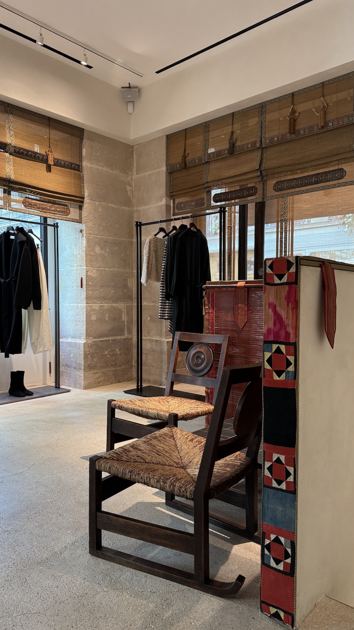 The Row Paris interior by vosgesparis
